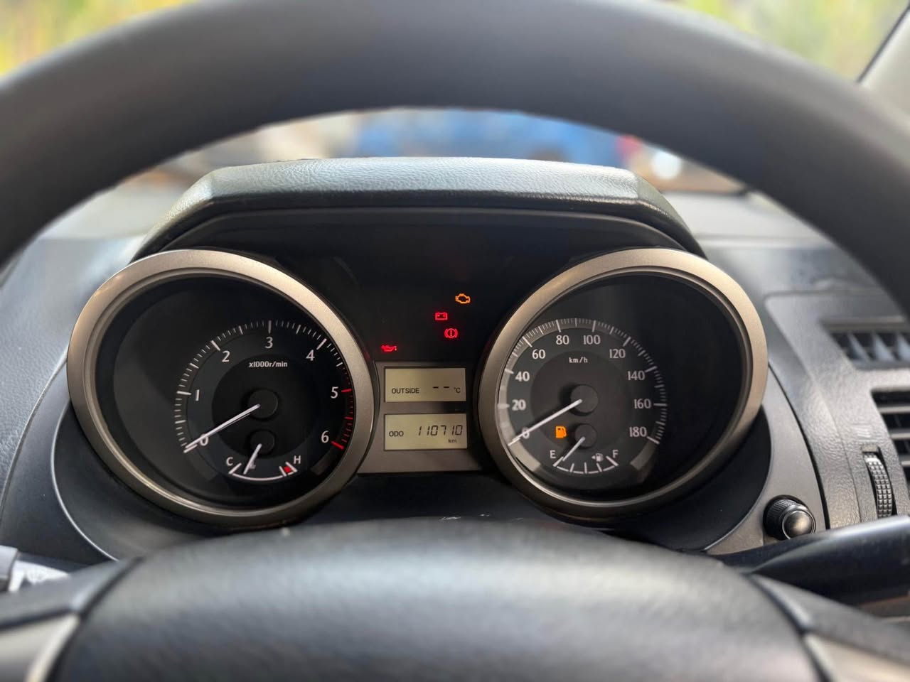 A picture of Land Cruiser 2010
