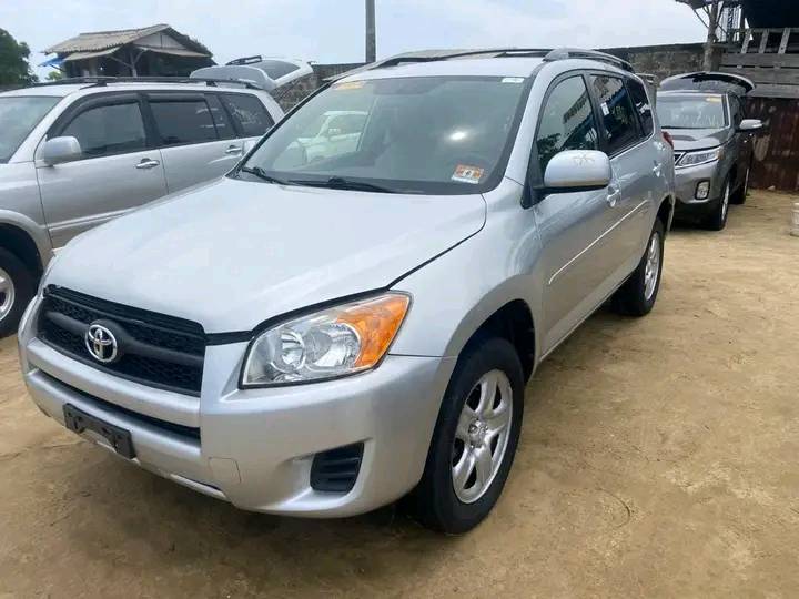A picture of Toyota RAV4