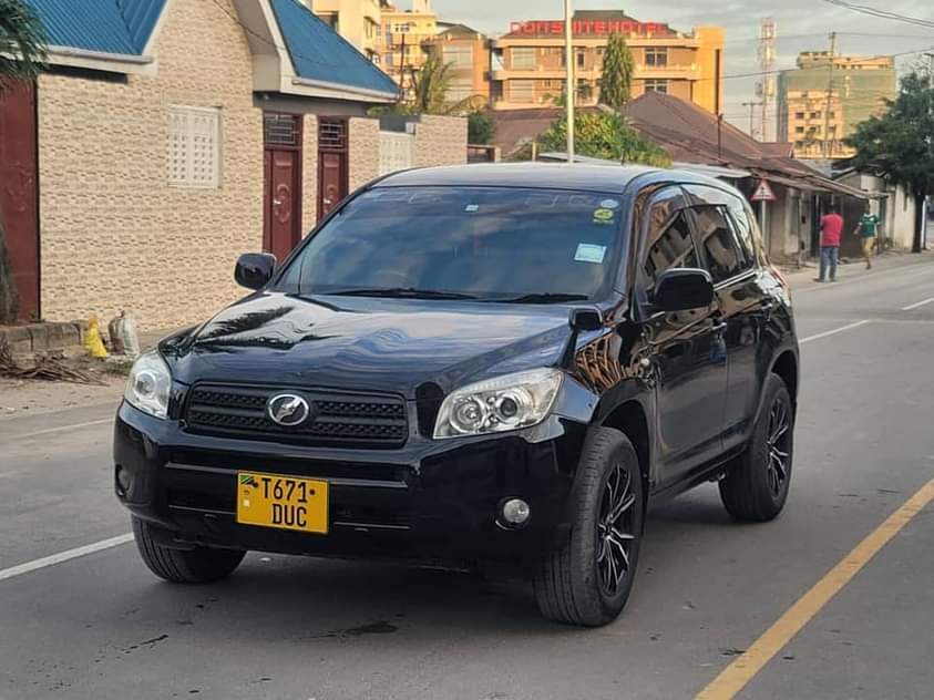 A picture of Toyota RAV4 Miss Tz