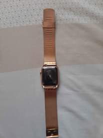 A picture of Apple watch saa