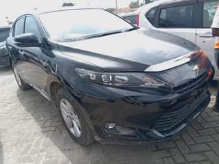 A picture of Toyota Harrier 2015 UGX 46 000 000 duty free