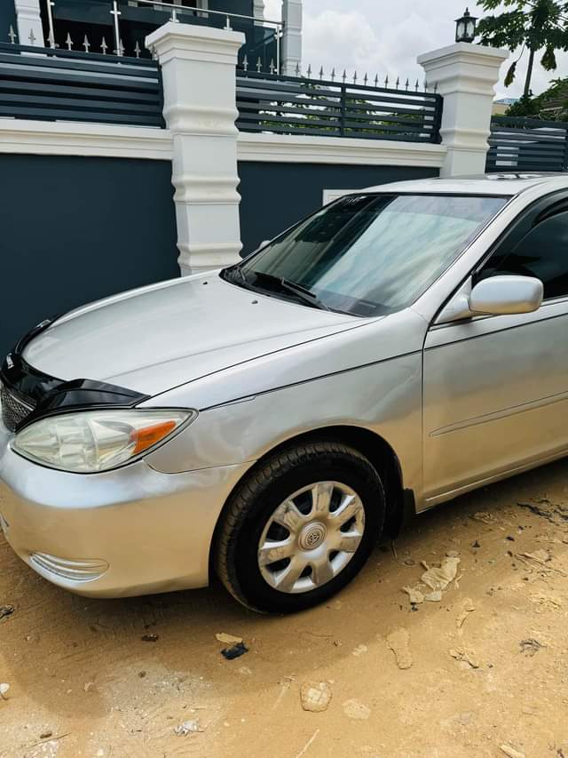 A picture of Neatly used 2004 Toyota Camry