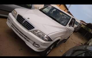 A picture of Musso sport 2005