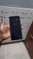 A picture of Samsung s10