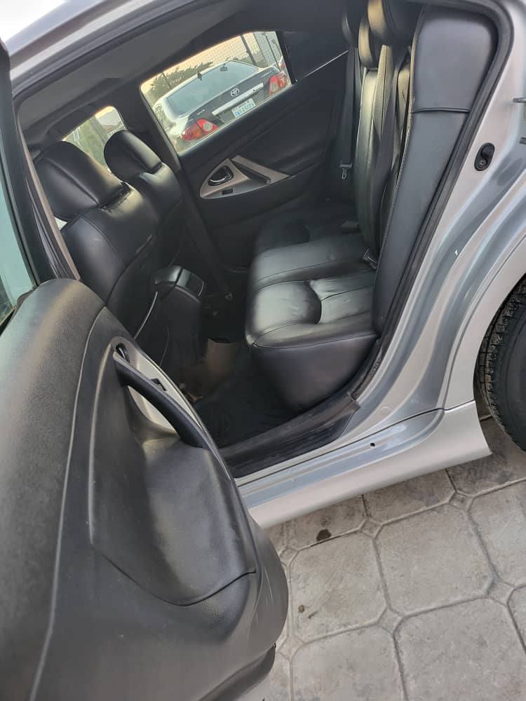 A picture of Super sharp 2008 Toyota camry sport with untampered v6 engine