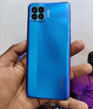 A picture of OPPO A93