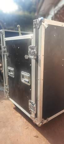 A picture of DJ rack medium size