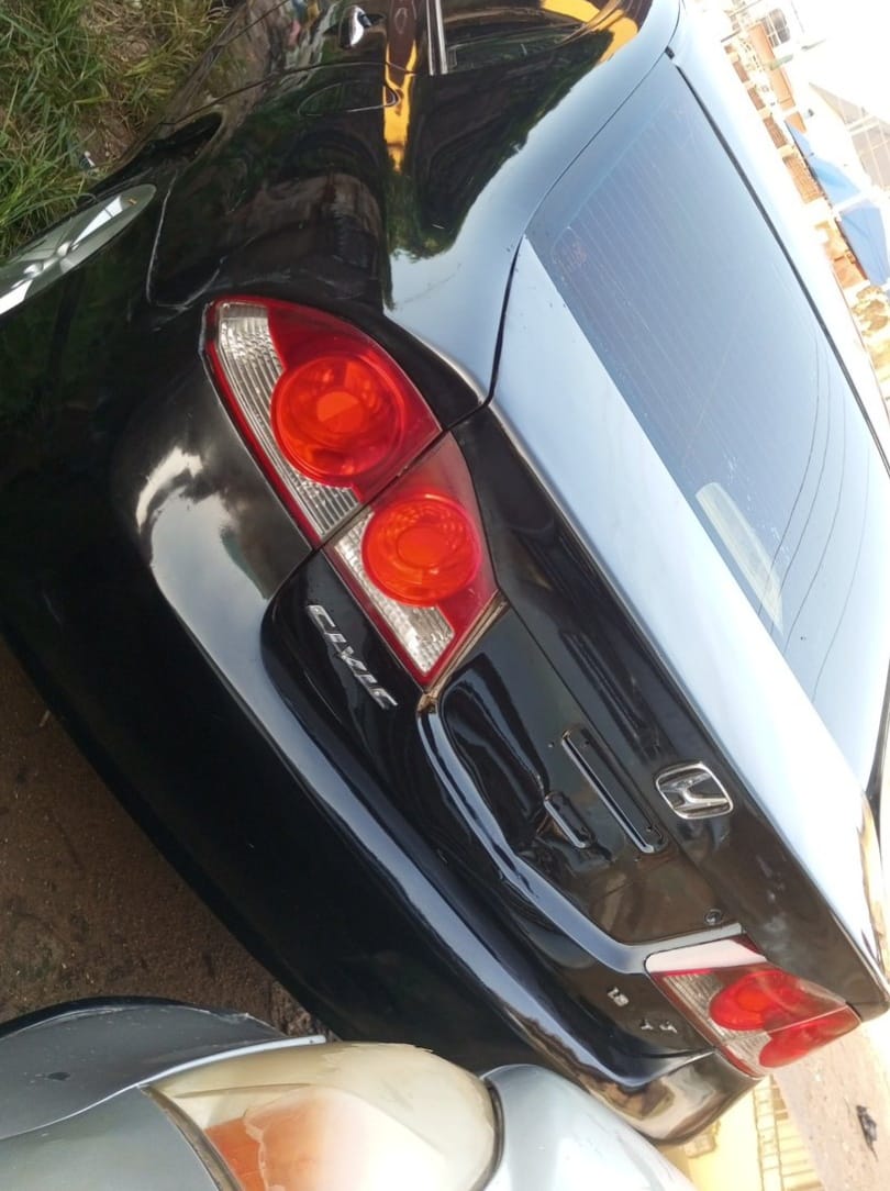 A picture of Buy and drive o9o 657 99 993 With Tokunbo engine