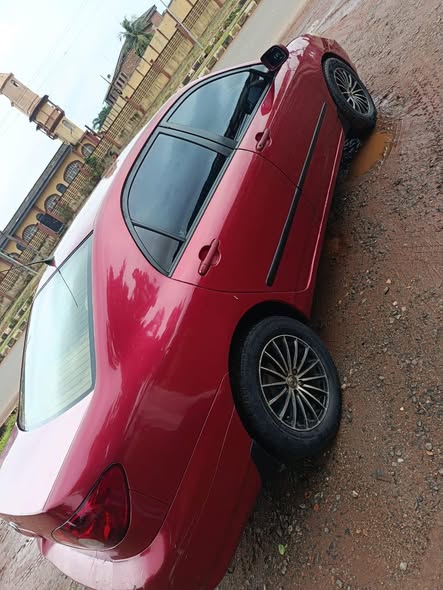 A picture of 2004 Corolla corolla
