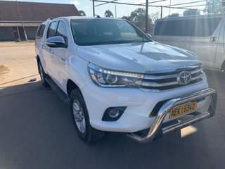 used toyota hilux