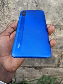 A picture of Redmin 9c gb32 ram2 net4g iwah Hain kipengele