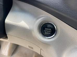 A picture of TOYOTA HIGHLANDER SLIGHTLY USED 2010 MODEL KEYLESS IGNITION WITH ORIGINAL