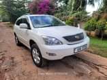 A picture of 2005 Toyota Harrier