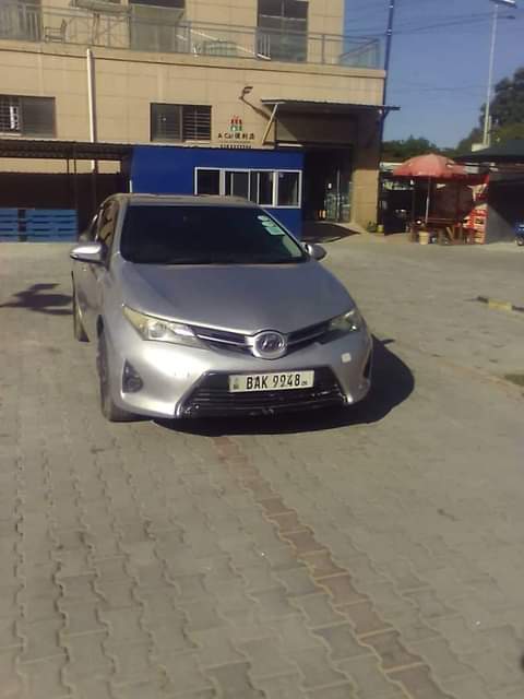 toyota auris