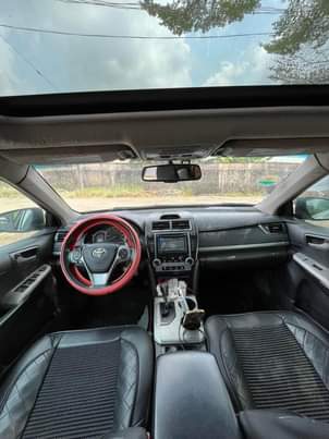 A picture of Toyota Camry 2013 Used