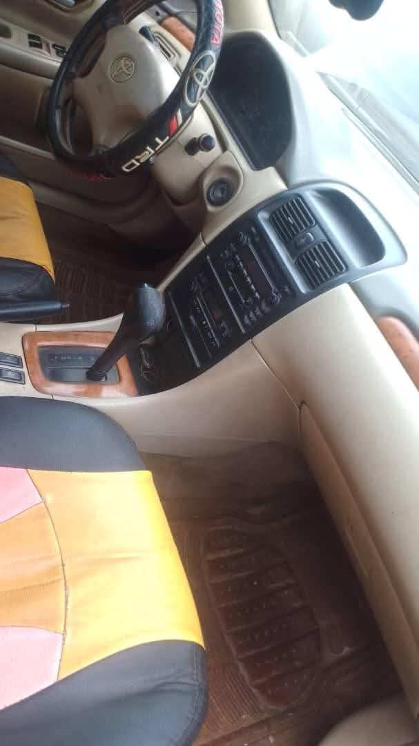 A picture of 2004 Toyota solara