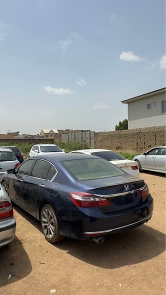 A picture of HONDA ACCORD 2014