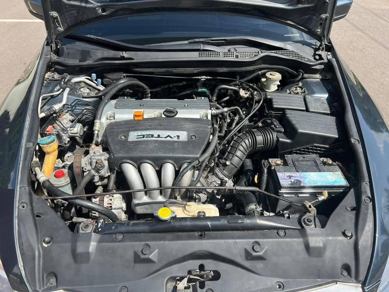 A picture of 2004 Honda discussion continue honda accord