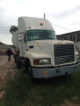 A picture of Nigeria Used MACK TRAILER AND 33 000 LITRES TANKER