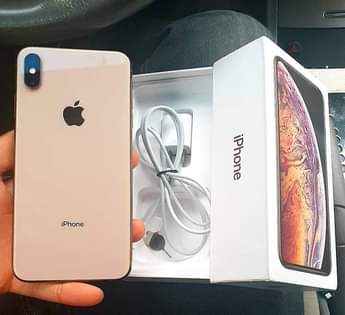 A picture of IPHONE XS MAX 256GB