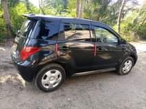 A picture of Toyota ist gari kali saana INAUZWA