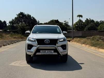 used toyota fortuner