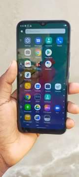 A picture of INFINIX HOT 10 LITE