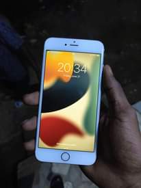A picture of iPhone 6s Plus