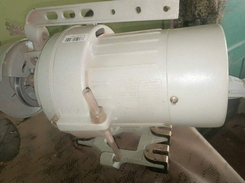 A picture of Sewing machine motor