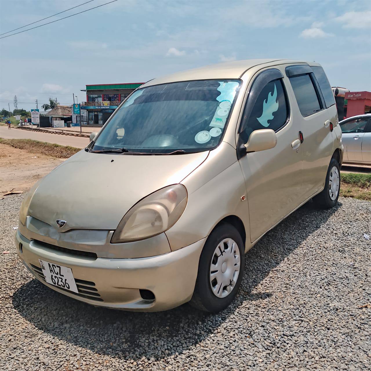 used toyota funcargo
