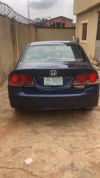 A picture of NEATLY USED HONDA CIVIC 2006 IDIMU LAGOS