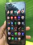 A picture of GALAXY S8 64 GB. AT 160K