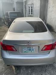 A picture of SMARTAUTOS Sharp 2008 Model Lexus ES350 Sound engine Gear Is