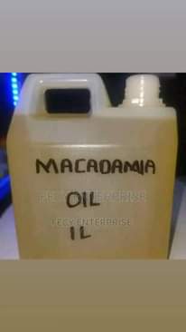 A picture of Macadamia Nut Oil