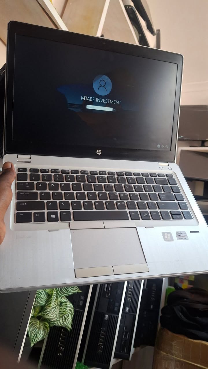 A picture of HP FOLIO LAPTOP