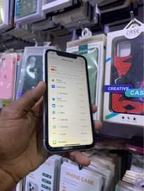 A picture of iPhone XR