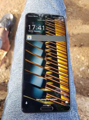 A picture of Sharp aquos R5G