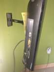A picture of Sony Bravia 32 LCD