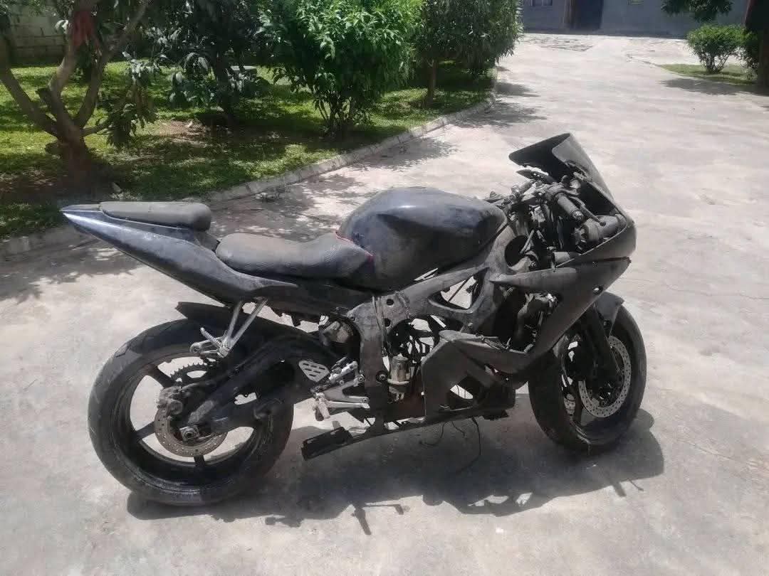 motorbikes