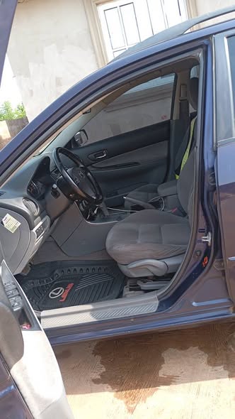A picture of Mazda6