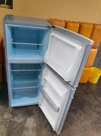 A picture of Nauza frij nzur beko offer lK 270k