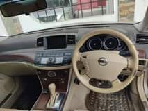 A picture of NISSAN fuga