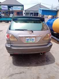 A picture of Lexus RX300 2002 Model