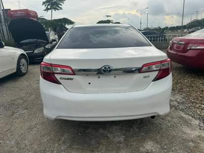 A picture of Extremely clean 2014 Toyota Camry Everything is in excellent condition