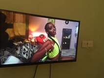 A picture of Hisense inch 55 smart 4k Tsh 1 00 000