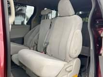 A picture of Few months used 2011 sienna Buy and drive Price is