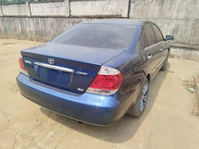 A picture of Toyota Camry 05