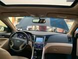 A picture of Hyundai Sonata 2013