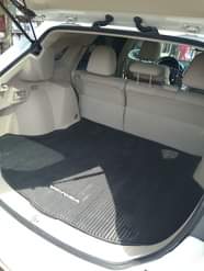 A picture of 2013 Toyota venza LE tokumbo with panoramic sunroof fabric seat