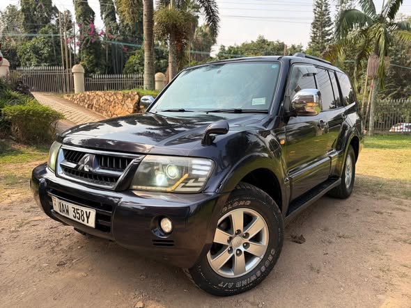 used mitsubishi pajero